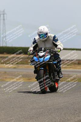 media/May-26-2025-Lets Ride (Mon) [[3bf1de1d65]]/C Group/1240pm (Wheelie Bump)/